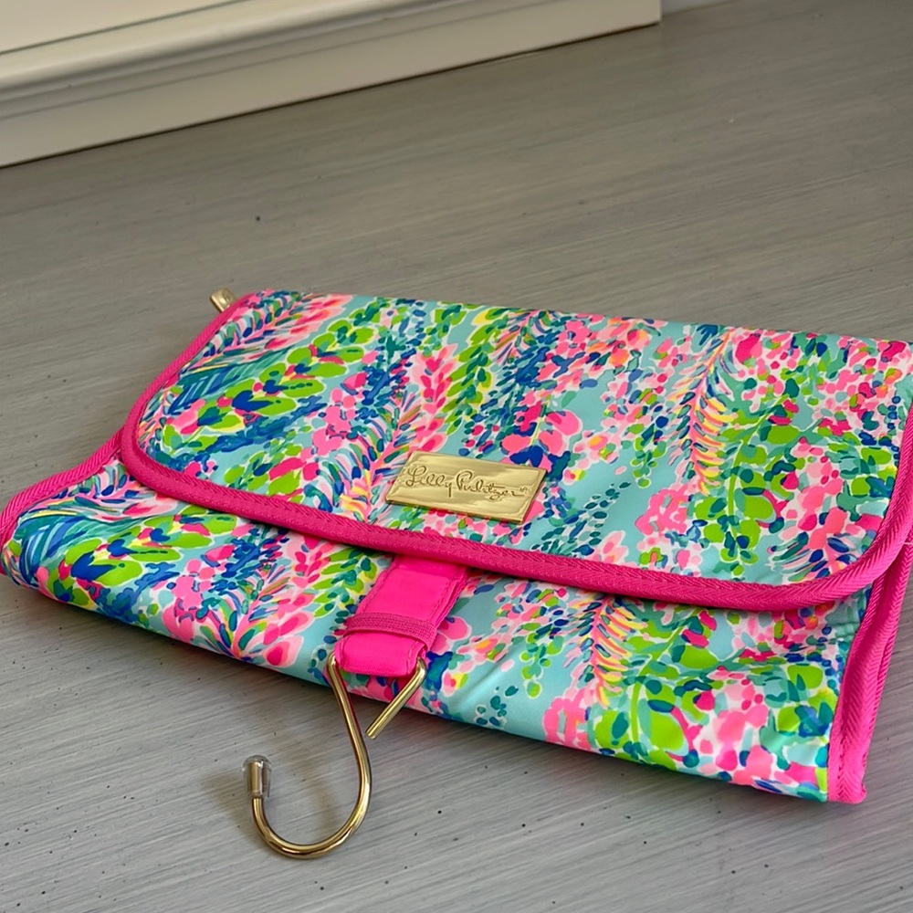 Lilly Pulitzer travel case